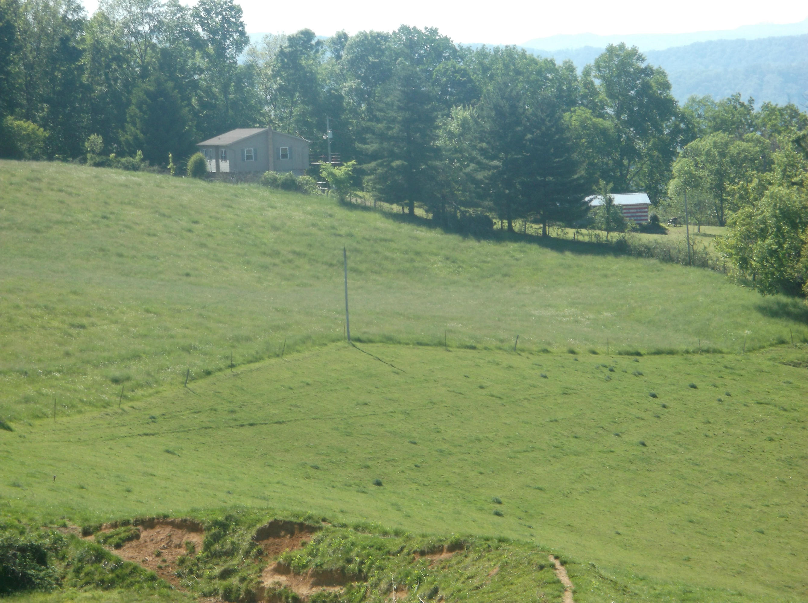 380 Sandefur Ridge Road Harrogate, TN 37752 - Photo 23 of 24 060