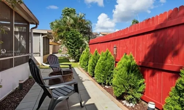 $2,625 | 8069 Southwest 19th Court, Davie, FL 33324