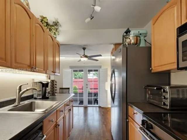 $2,625 | 8069 Southwest 19th Court, Davie, FL 33324