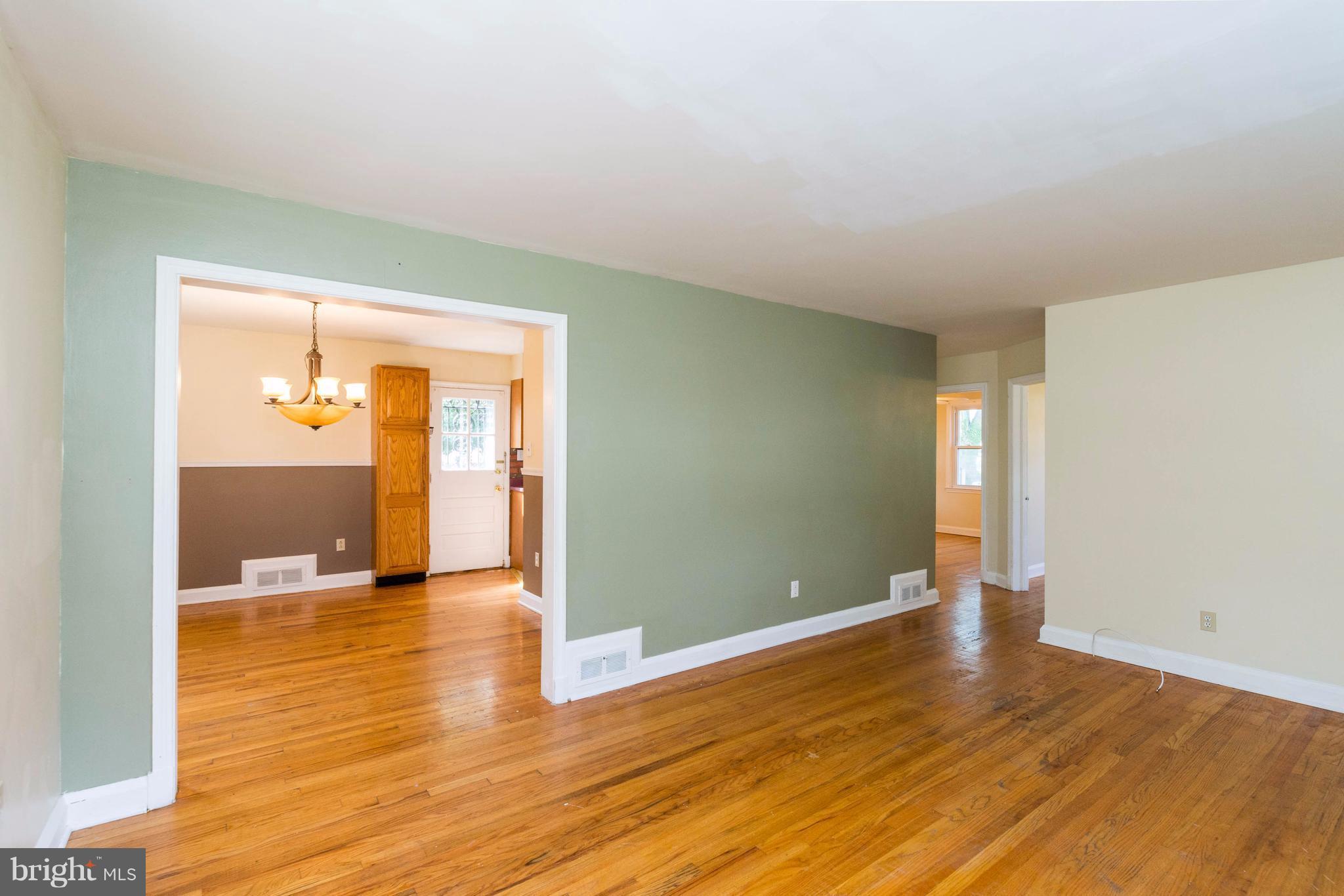 3533 Wild Cherry Road Baltimore, MD 21244 - Photo 14 of 30 Interior (General)