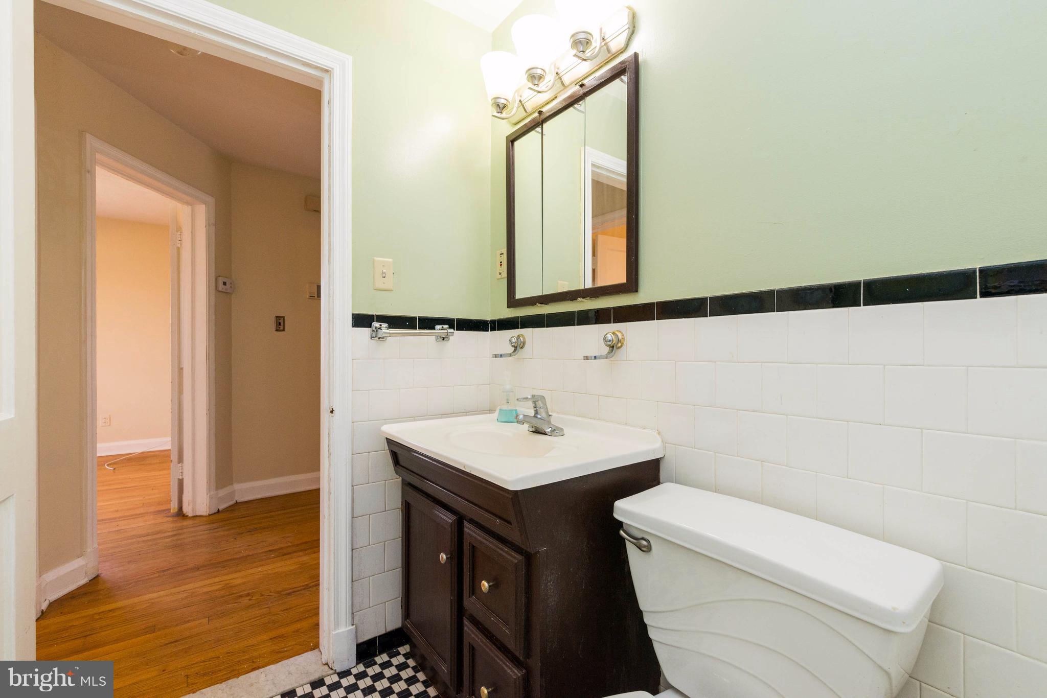 3533 Wild Cherry Road Baltimore, MD 21244 - Photo 15 of 30 Bath