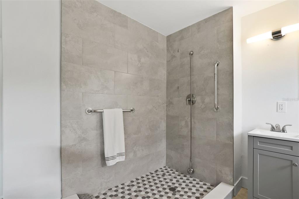 25 Sandpiper Road Tampa, FL 33609 - Photo 45 of 82
