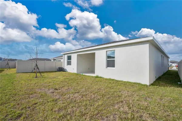 $2,400 | 393 Kayden Cove, Lake Wales, FL 33859
