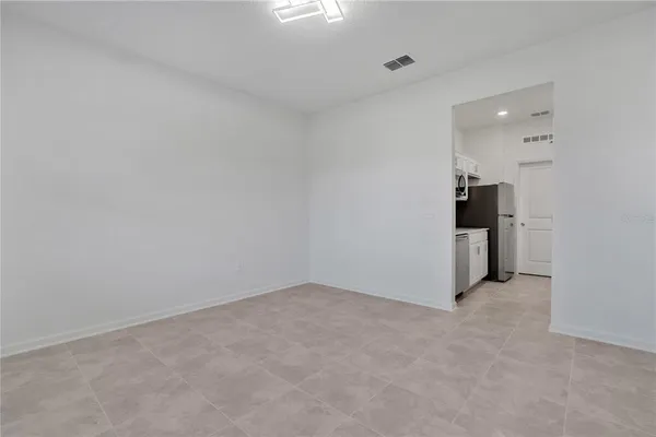 $2,400 | 393 Kayden Cove, Lake Wales, FL 33859