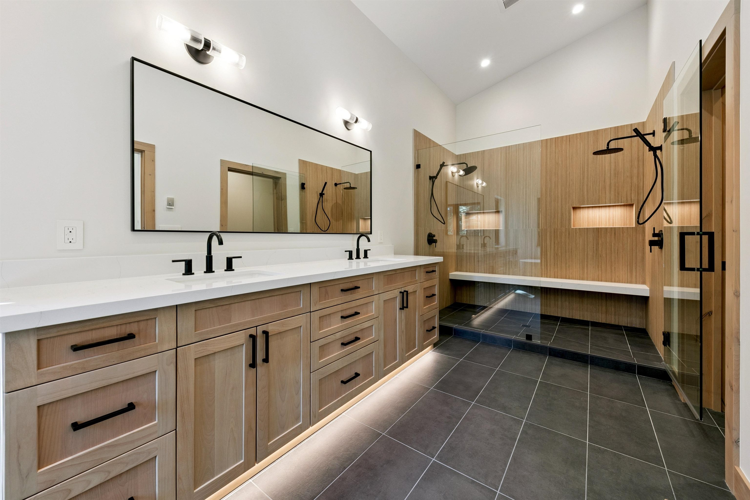 11514 Kitzbuhel Road Truckee, CA 96161 - Photo 19 of 28