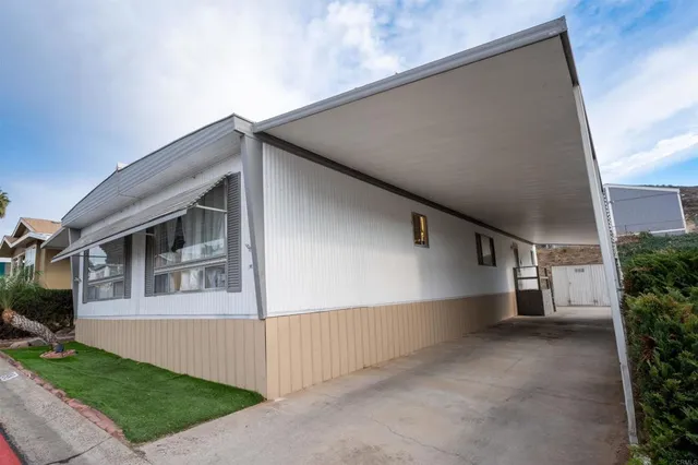 a house view with a outdoor space