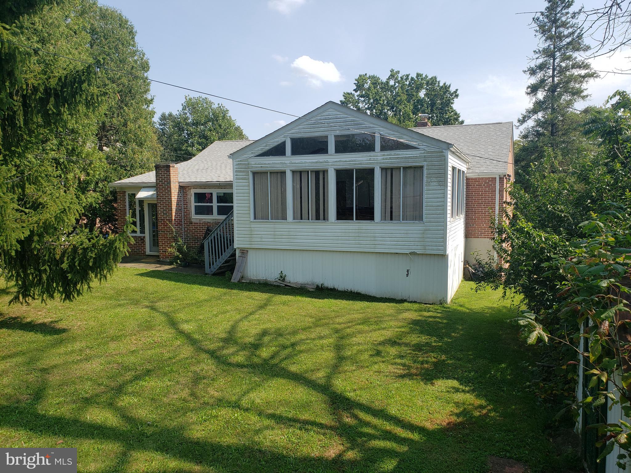 218 Grande Valley Road Reading, PA 19606 - Photo 12 of 48 Gallery Image 12