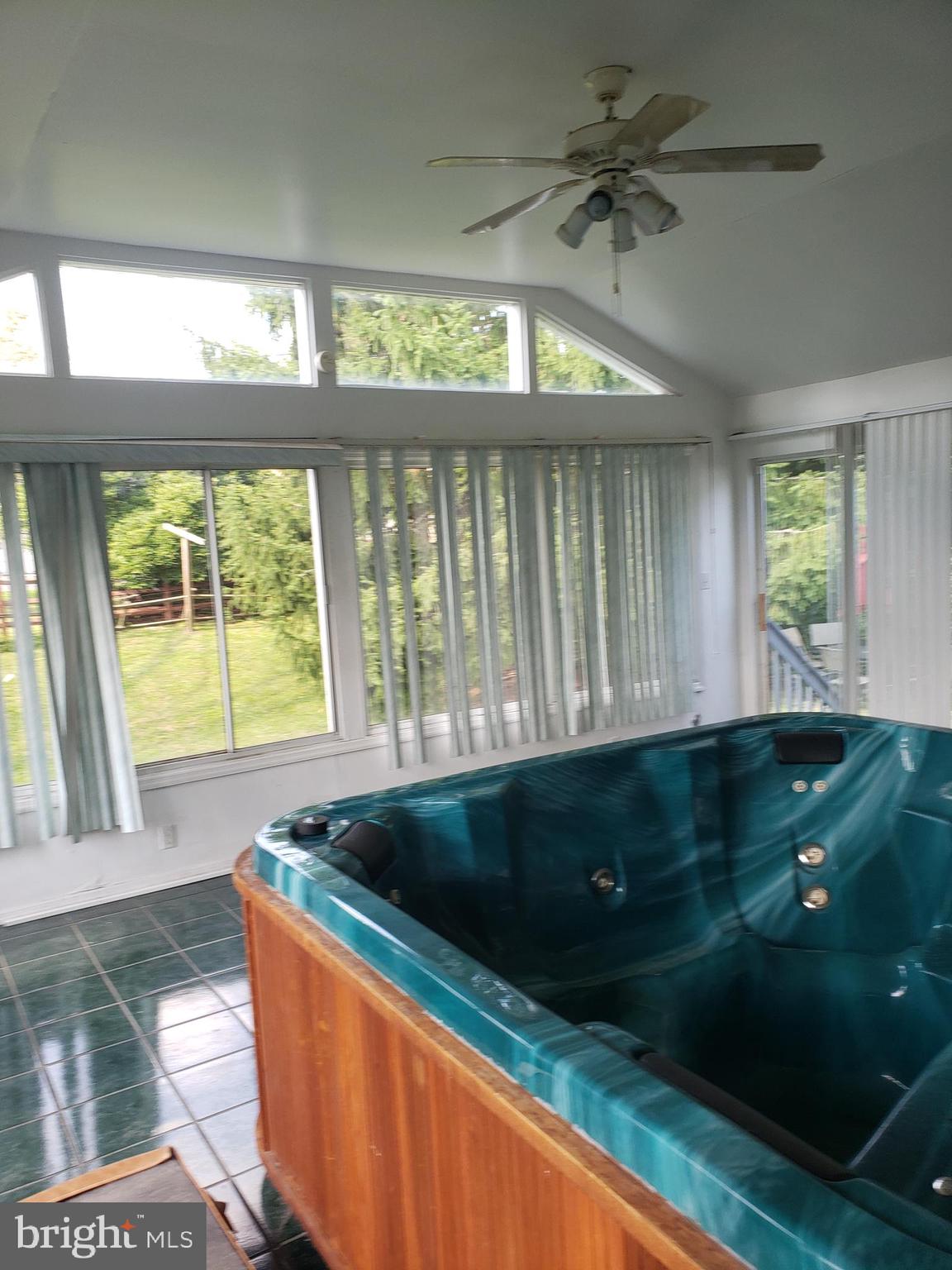 218 Grande Valley Road Reading, PA 19606 - Photo 33 of 48 Gallery Image 33