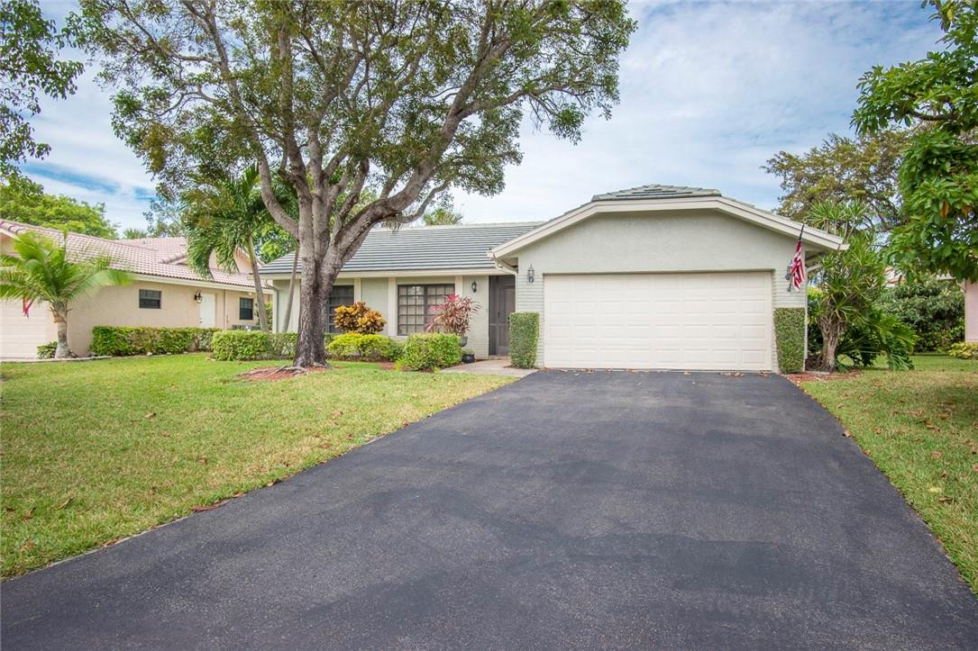 7824 Cloverfield Circle Boca Raton, FL 33433 - Photo 1 of 35 Photo 1