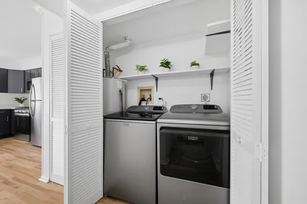 $3,500 | 1553 Brandywyn Court North, Buffalo Grove, IL 60089