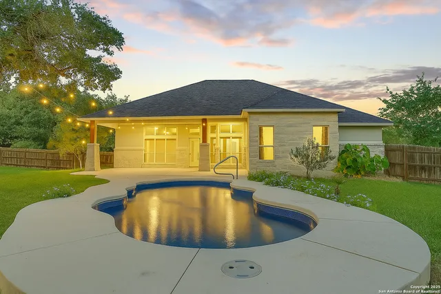 $675,000 | 172 Bobby Lynn Drive, Adkins, TX 78101