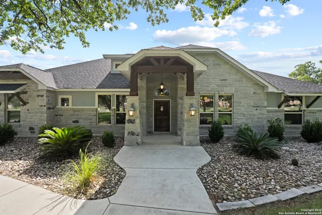 $675,000 | 172 Bobby Lynn Drive, Adkins, TX 78101