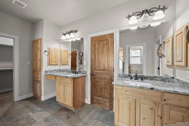 $675,000 | 172 Bobby Lynn Drive, Adkins, TX 78101