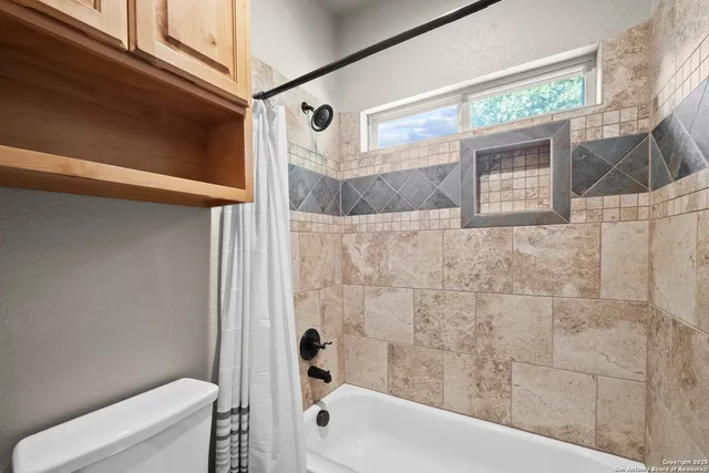 $675,000 | 172 Bobby Lynn Drive, Adkins, TX 78101