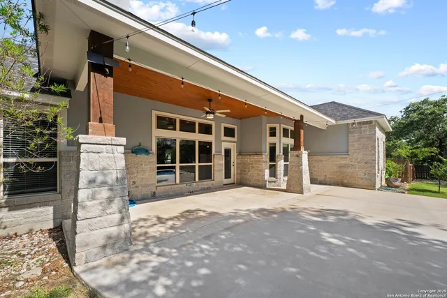 $675,000 | 172 Bobby Lynn Drive, Adkins, TX 78101