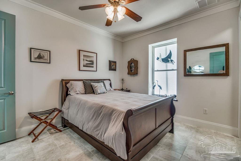 5464 North Shore Road Pensacola, FL 32507 - Photo 16 of 48 Gallery Image 16