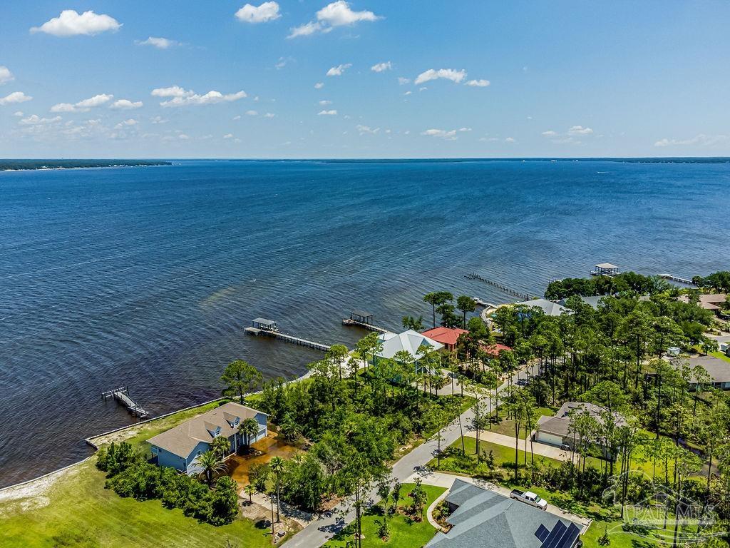 5464 North Shore Road Pensacola, FL 32507 - Photo 5 of 48 Gallery Image 5