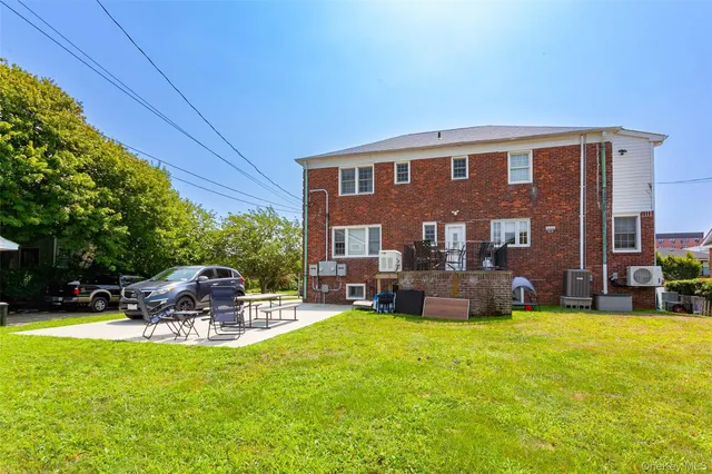 $5,300 | 355 East Beech Street, Long Beach, NY 11561