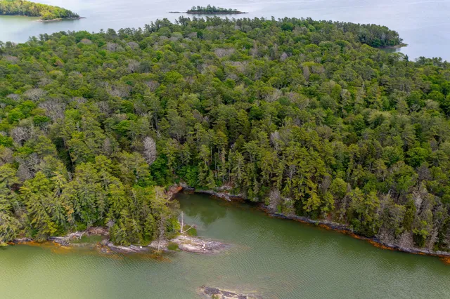 $249,000 | 80 Map Island, Harpswell, ME 04079