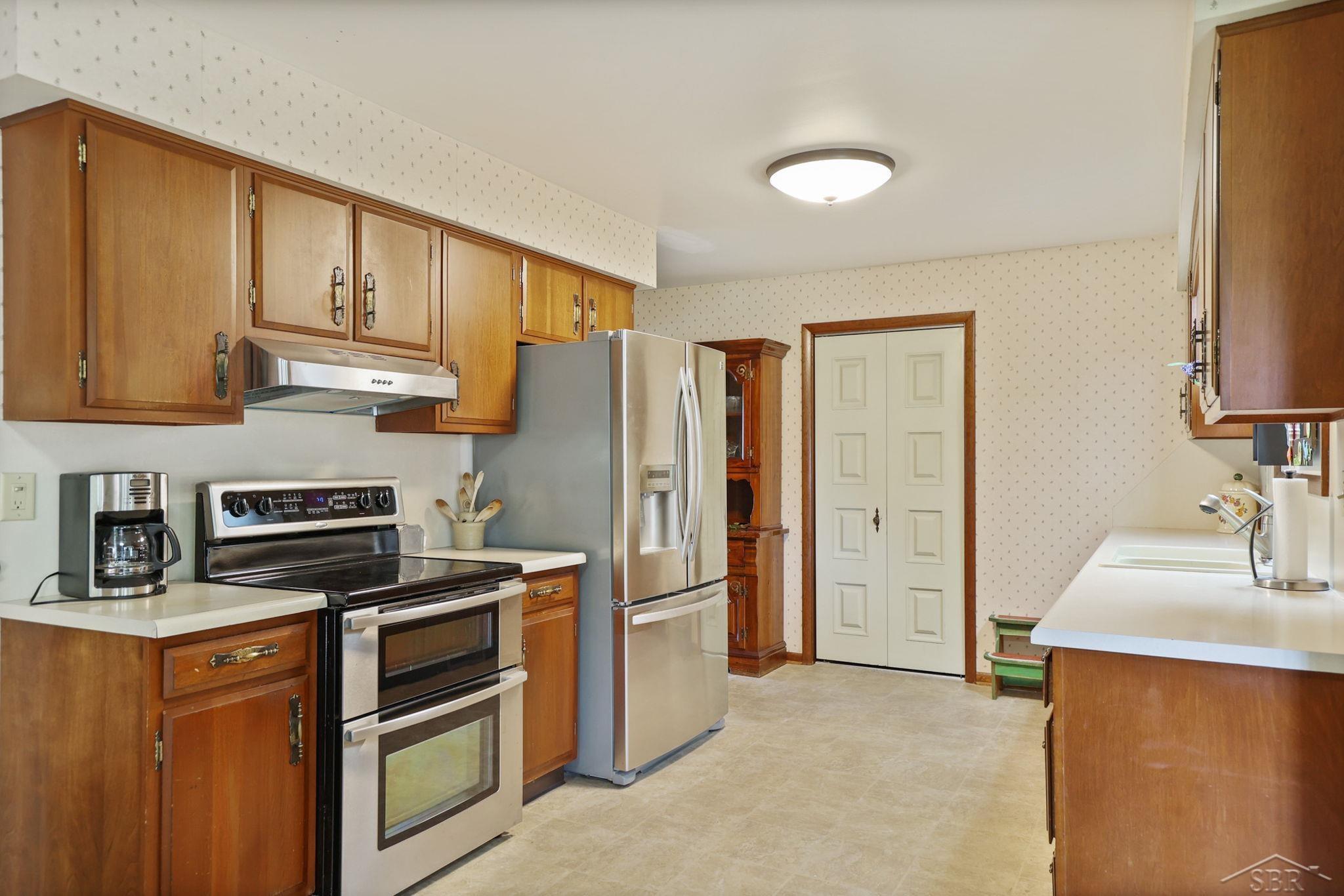 3574 Hemmeter Road Saginaw, MI 48603 - Photo 12 of 42 50116171-11.JPG