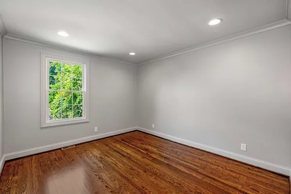 $3,600 | 5656 Kendall Drive, Nashville, TN 37209
