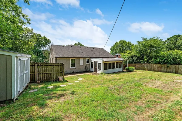 $3,600 | 5656 Kendall Drive, Nashville, TN 37209