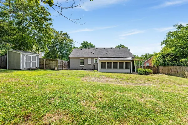 $3,600 | 5656 Kendall Drive, Nashville, TN 37209