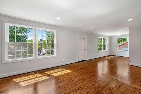 $3,600 | 5656 Kendall Drive, Nashville, TN 37209