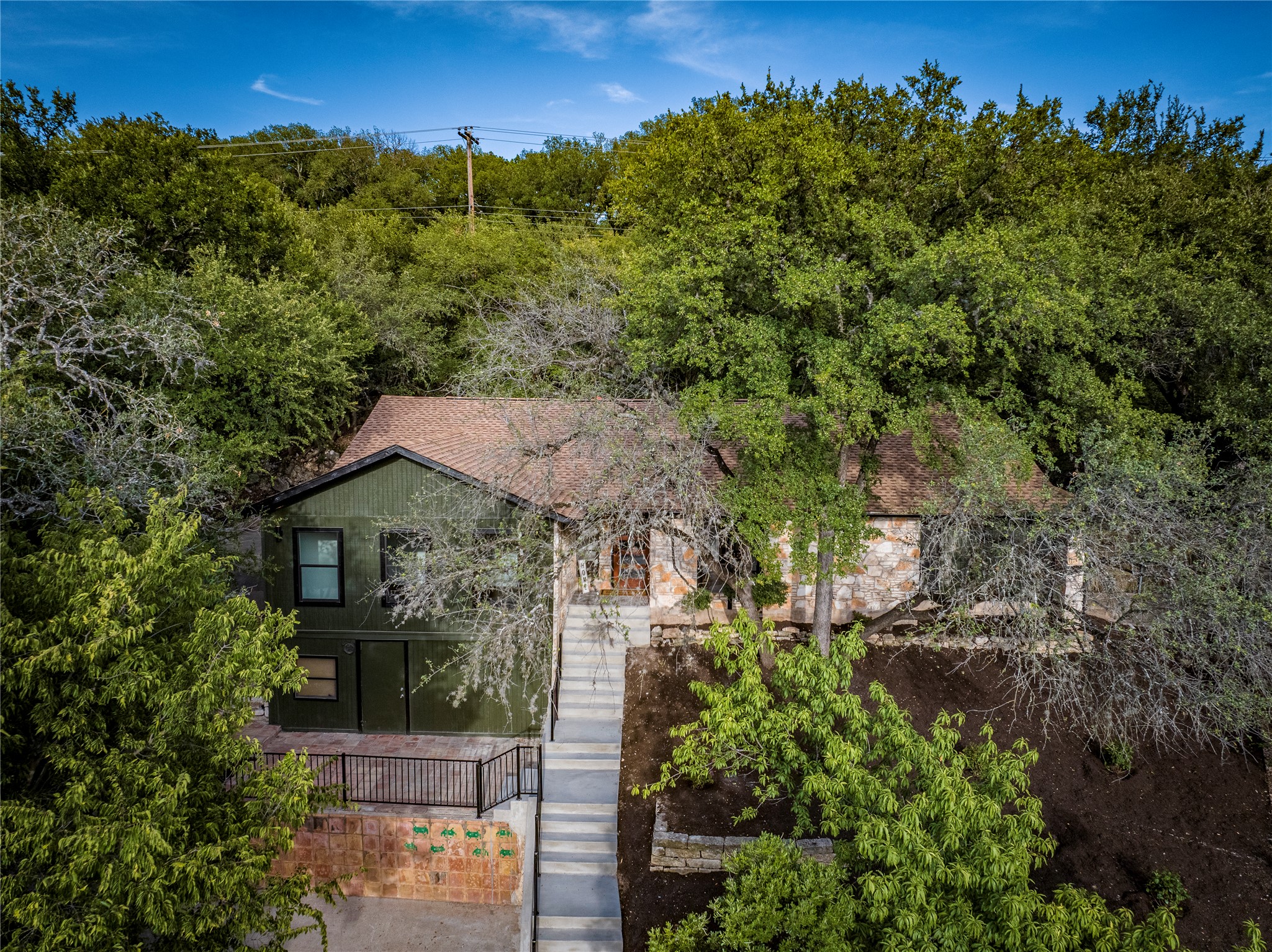 Birdseye view of 2400 Rockingham Circle