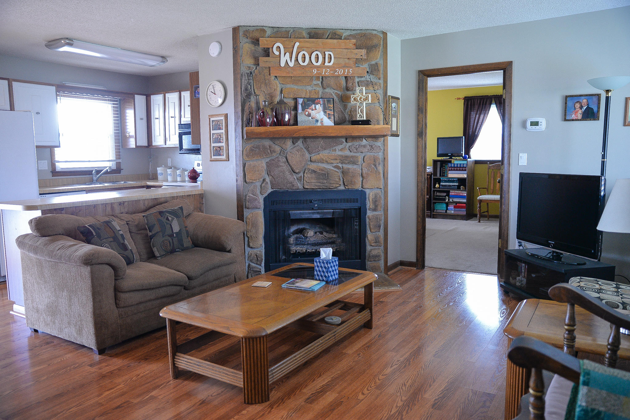 246 Ridgeview Drive Gray, TN 37615 - Photo 3 of 29 DSC_6796