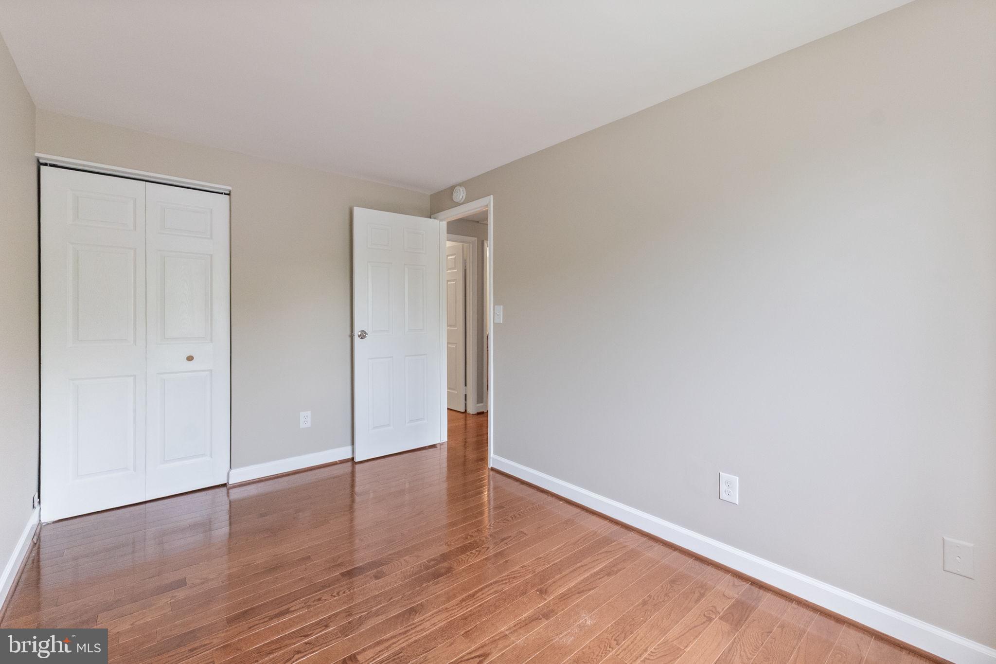 8454 Rippled Creek Court Springfield, VA 22153 - Photo 10 of 23