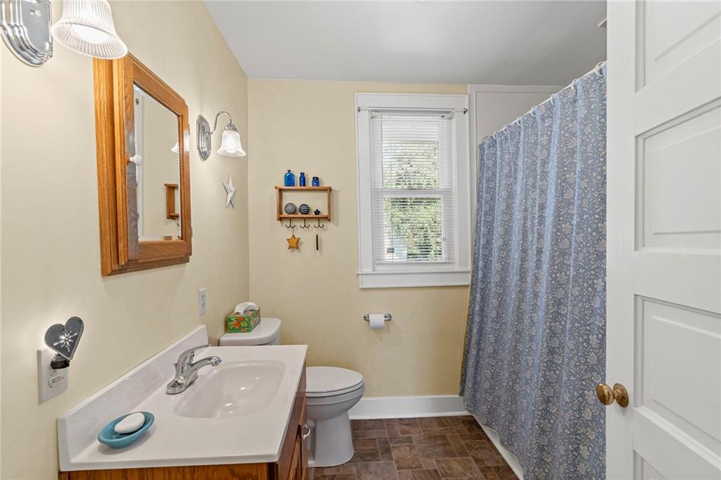 324 Harrison Street Liberty, MO 64068 - Photo 19 of 37