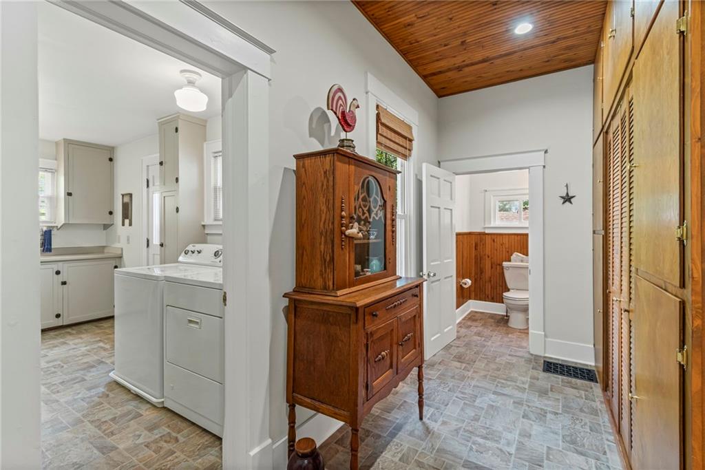 324 Harrison Street Liberty, MO 64068 - Photo 28 of 37