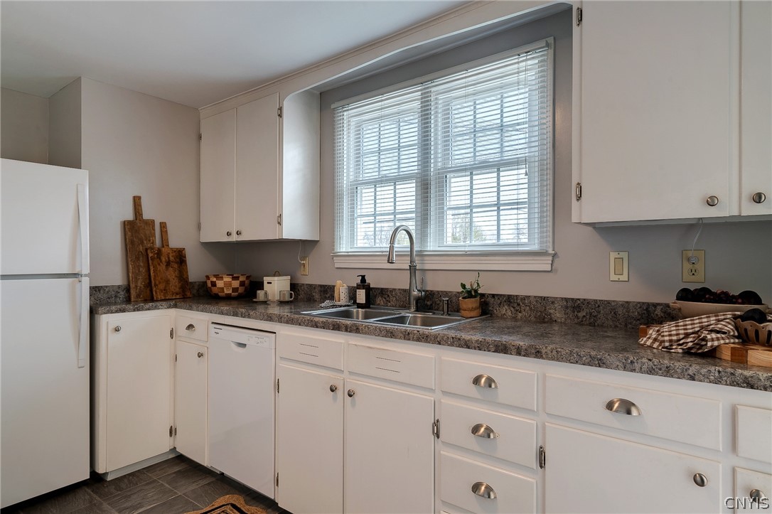 110 Ardmore Road Geddes, NY 13219 - Photo 25 of 50