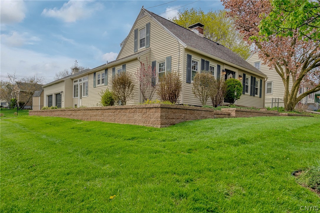 110 Ardmore Road Geddes, NY 13219 - Photo 5 of 50 Pristinely cared for Cape