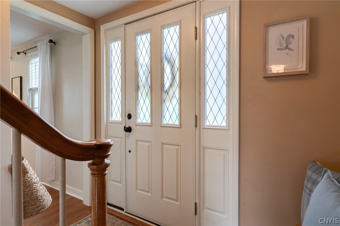 110 Ardmore Road Geddes, NY 13219 - Photo 6 of 50 Foyer