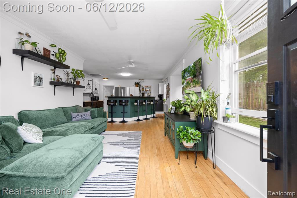 225 1st Street Fenton, MI 48430 - Photo 7 of 48