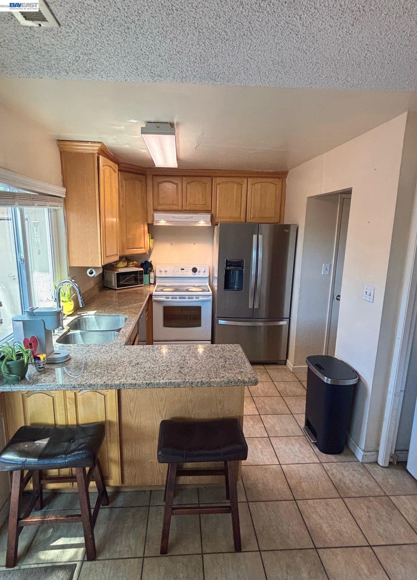 36602 Rabo Terrace Fremont, CA 94536 - Photo 5 of 28
