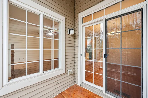 $269,900 | 4980 Garland Court North, Unit G, Minneapolis, MN 55446