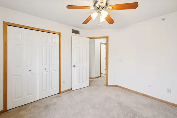 $269,900 | 4980 Garland Court North, Unit G, Minneapolis, MN 55446