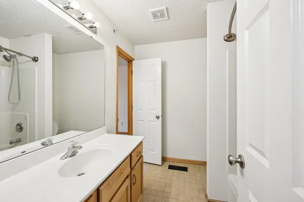 $269,900 | 4980 Garland Court North, Unit G, Minneapolis, MN 55446