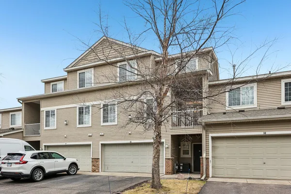 $269,900 | 4980 Garland Court North, Unit G, Minneapolis, MN 55446