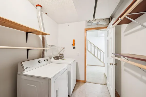 $269,900 | 4980 Garland Court North, Unit G, Minneapolis, MN 55446