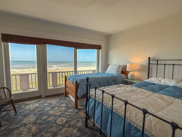 $1,790,000 | 548 West Gorrie Drive, Eastpoint, FL 32328