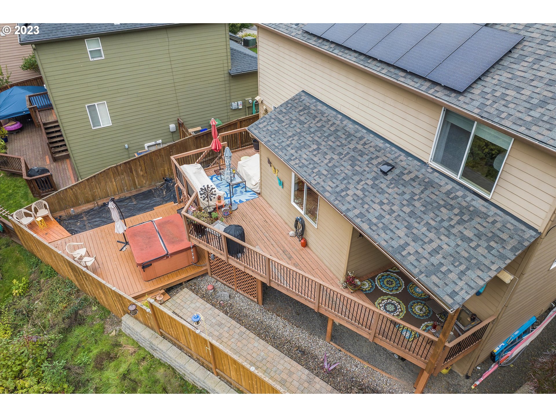 16472 Southeast Siri Loop Damascus, OR 97089 - Photo 37 of 41 an aerial view of residential house with outdoor space
