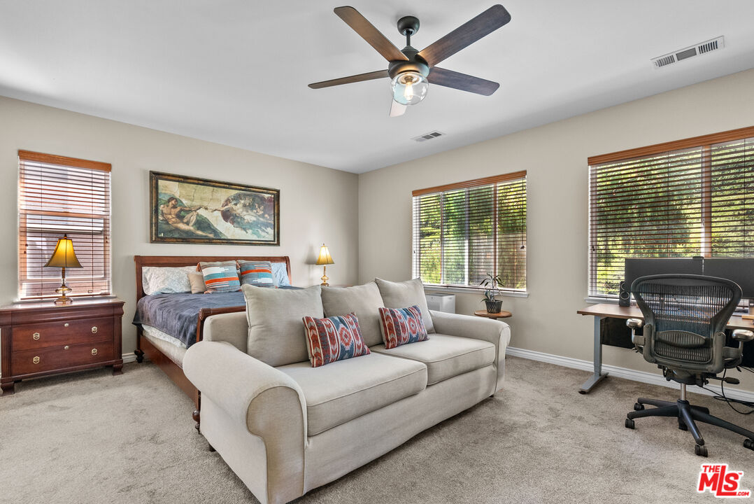 25618 Henley Way Stevenson Ranch, CA 91381 - Photo 28 of 47