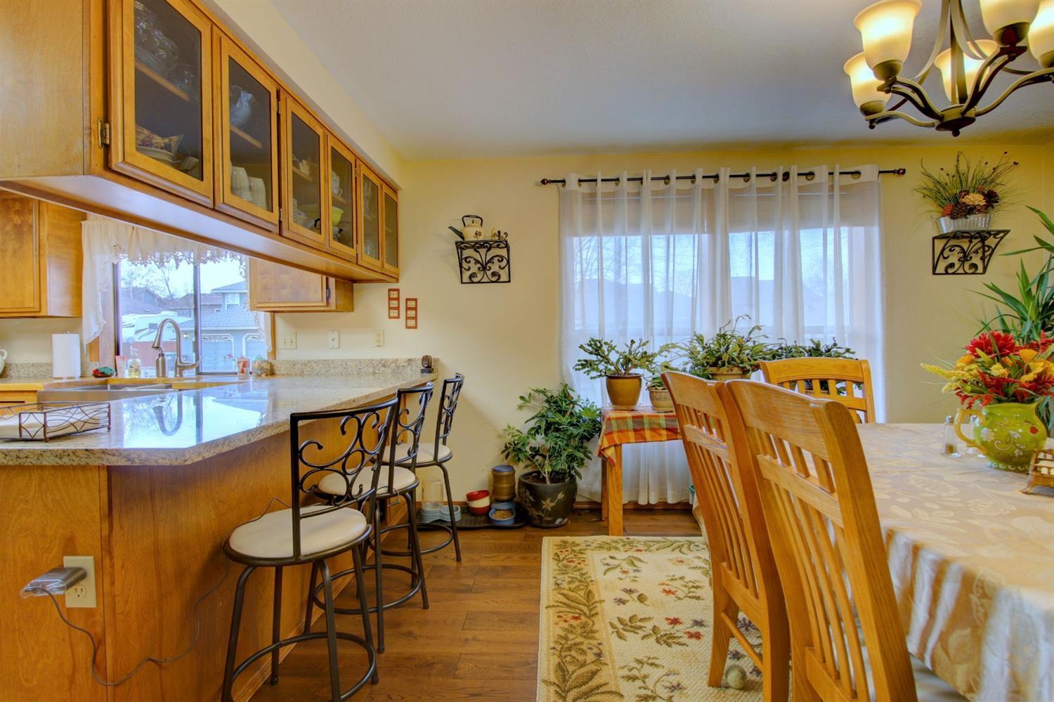 297 Brandon Street Central Point, OR 97502 - Photo 12 of 33 Additional Photo