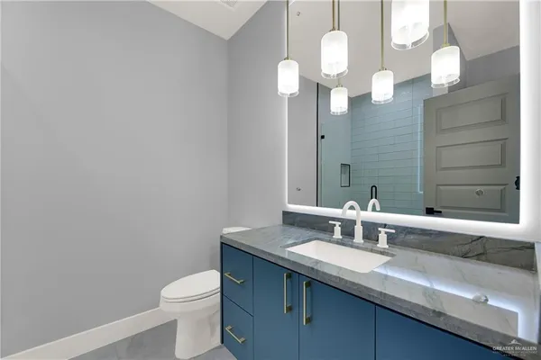 $320,000 | 3001 North Alyna Avenue, Edinburg, TX 78541