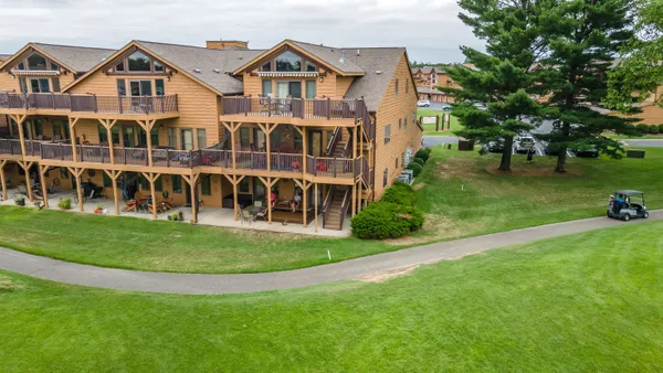 $254,900 | 2009-1 South Czech Avenue, Unit 901, Arkdale, WI 54613