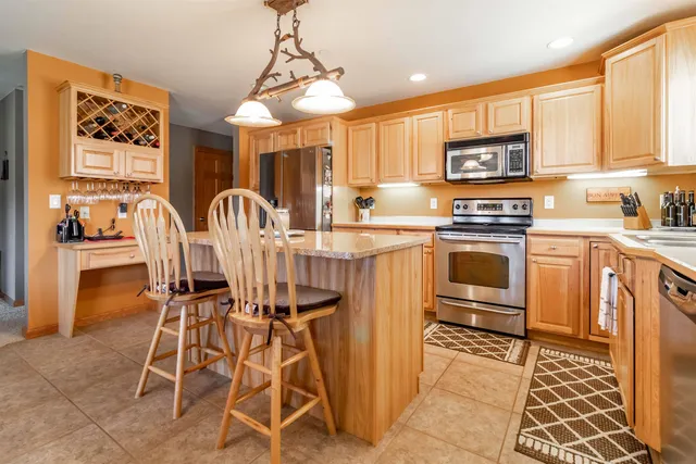 $254,900 | 2009-1 South Czech Avenue, Unit 901, Arkdale, WI 54613